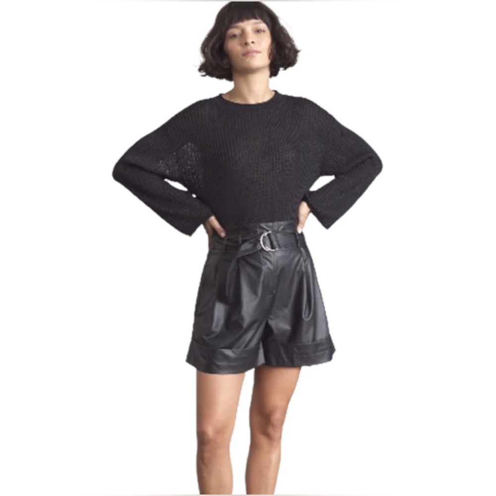 Elizabeth and James Black Faux Leather Paperbag Shorts Size 10